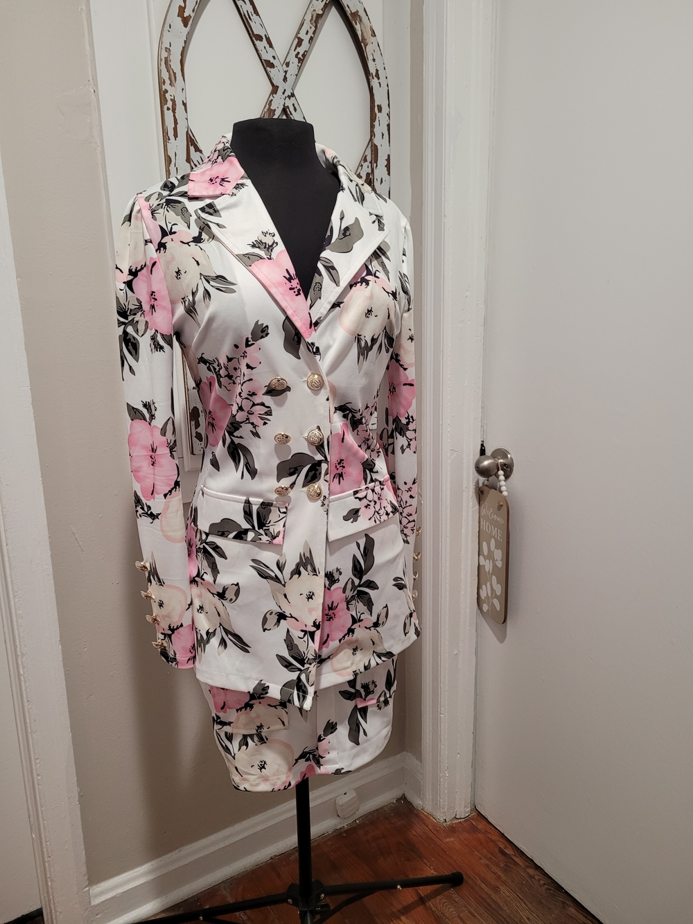 Double Breasted Blazer Skirt SET Matching TOP BOTTOM White Pink Feminine GOLD